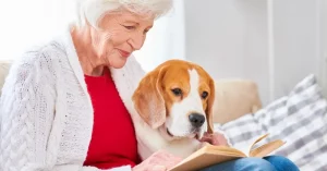 How ESAs Help Seniors in Assisted Care Living Facilities - ServiceDogCertifications